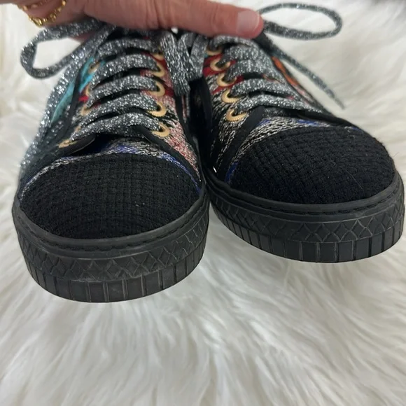 CHANEL Interlocking CC Multicolor Tweed Sneakers 38 - Picture 6 of 11